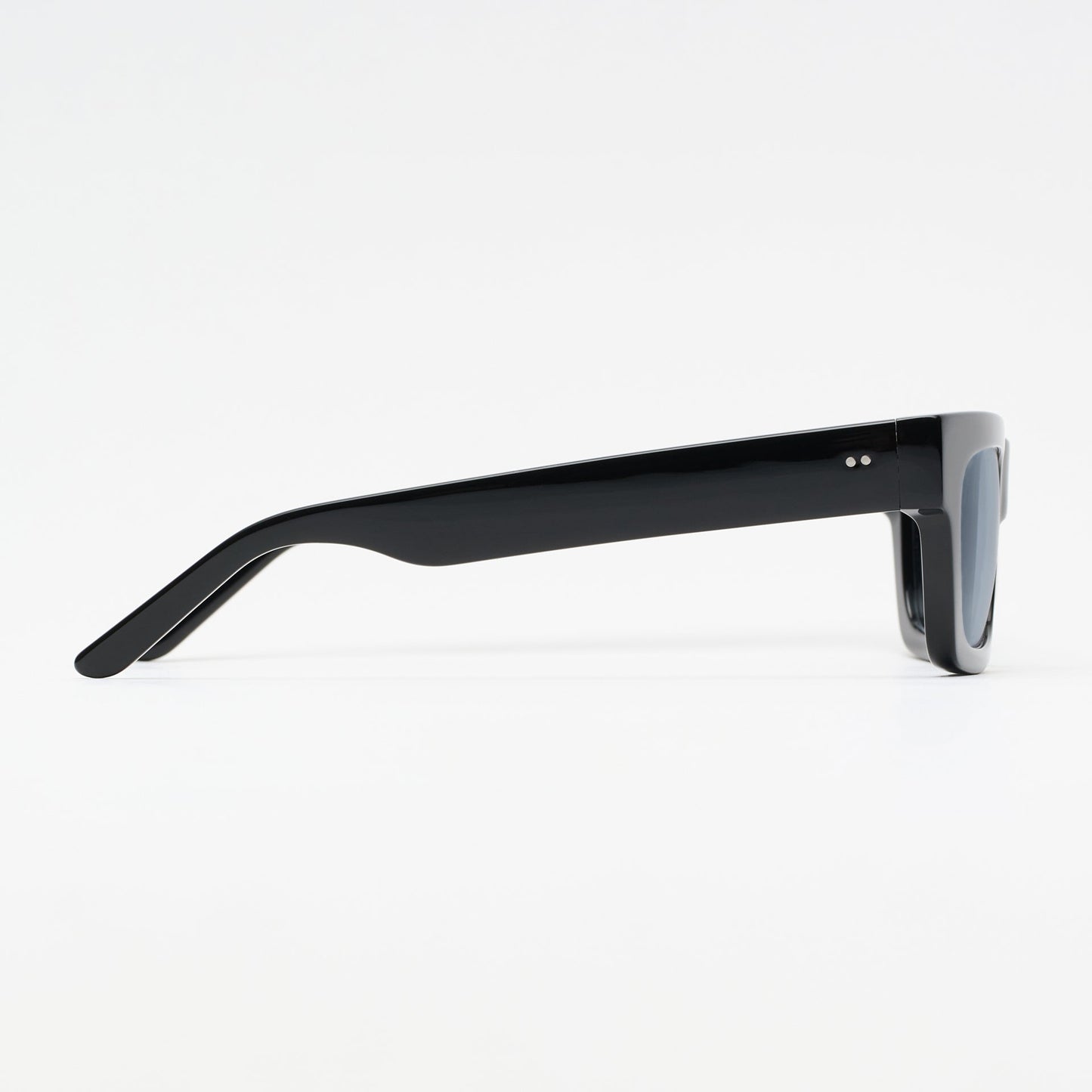 Greta Black With Blue Lens