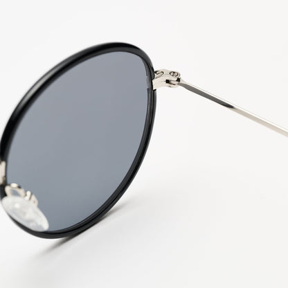Ozzy Silver / Black